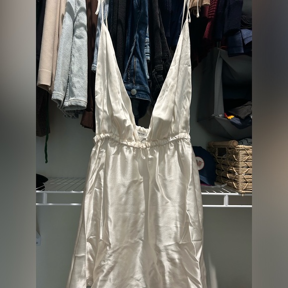 SISTERS THE LABEL Dove Bows Mini Dress - Satin Silk Pearl - Picture 8 of 8